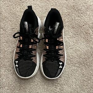 Under Armour Black and Tan Athletic Shoes